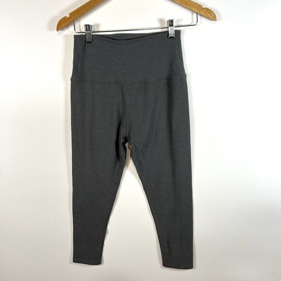 Beyond Yoga Buttery‎ Soft Leggings Heathered Gray High Rise Cropped Sz Medium - Picture 1 of 8